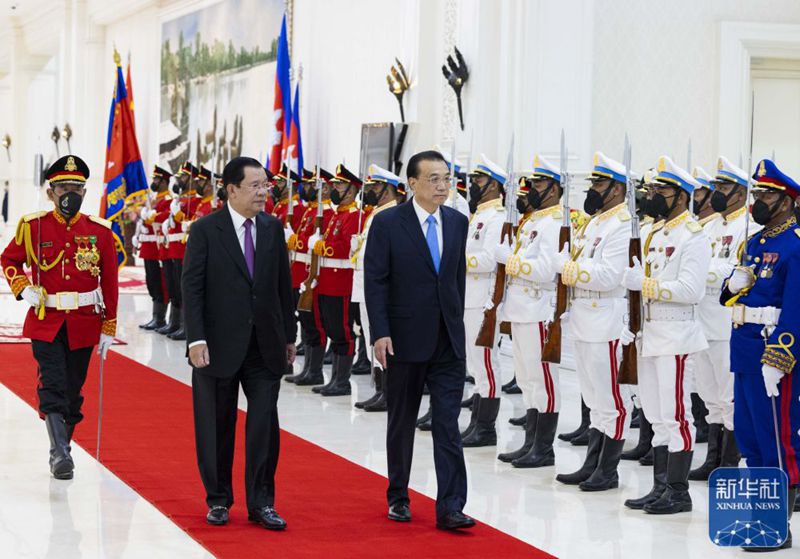 <a href="./xwzx/tpxw/202211/t20221110_506674.html">李克强同柬埔寨首相洪森举行会谈时强调 弘扬传统友谊 深化互利合作 推动中柬全面战略合作伙伴关系迈向更高水平</a>